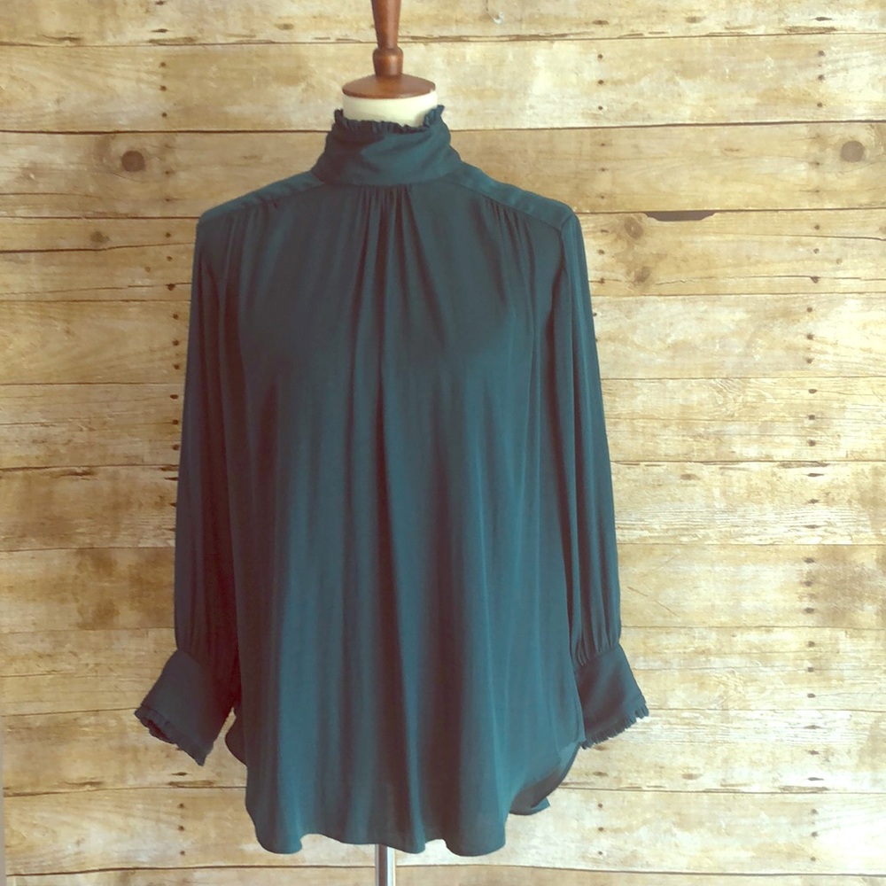 Zara Blouse Sz S NWOT